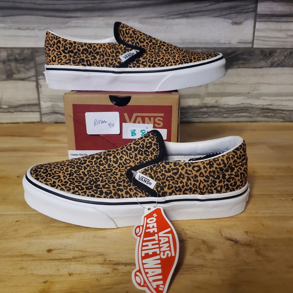 Vans Kids Leopard Slip-On Shoes Size 2.5 Nwt